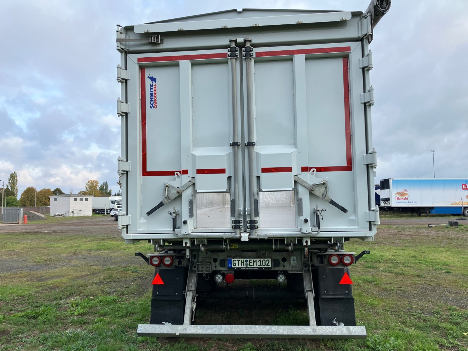 Kipper of the type Schmitz Cargobull SCHMITZ CARGOBULL | SATTELKIPPER | 2023 | KOMBITÜR | LIFT | 50m³, Gebrauchtmaschine in Lingen (Ems) (Picture 4)